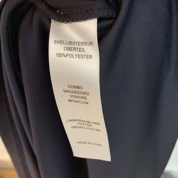 Adrianna Papell Navy Blue Gown - Excellent Condition - Picture 10 of 11